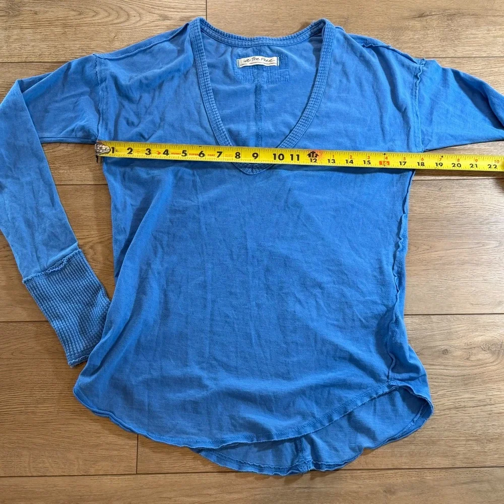 We The Free Coastal Cruising Long‎ Sleeve T XS Free People Lake Victoria Blue